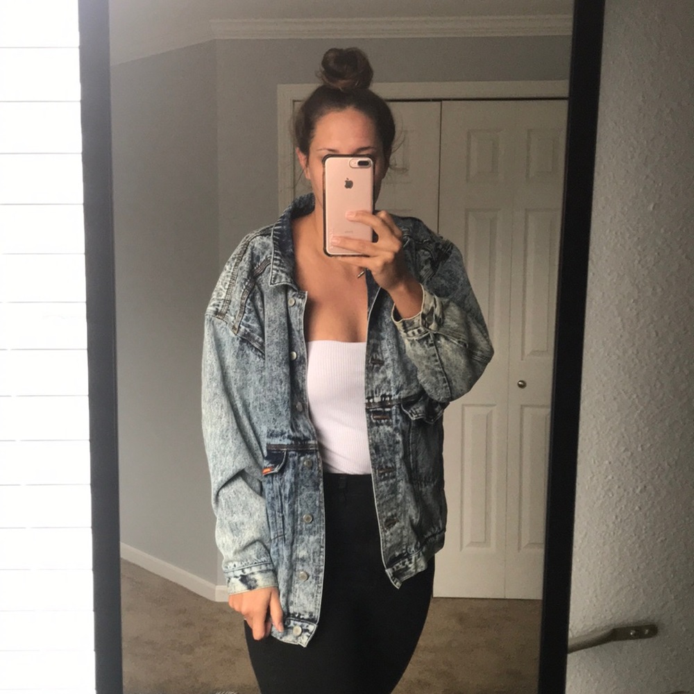 Acid washed oversized jean jacket